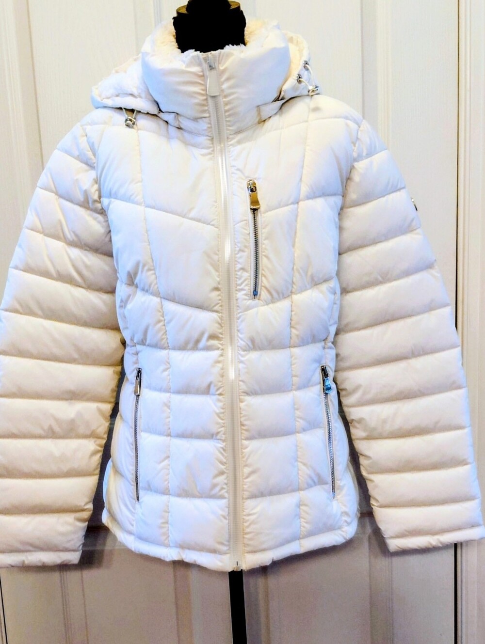 Calvin Klein White Puffer Coat Faux Fur Hooded Quilted Medium